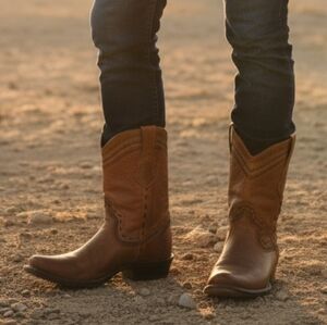 WILD WEST BOOTS Brown Genuine Grisly Leather Dubai-toe Cowboy Boots